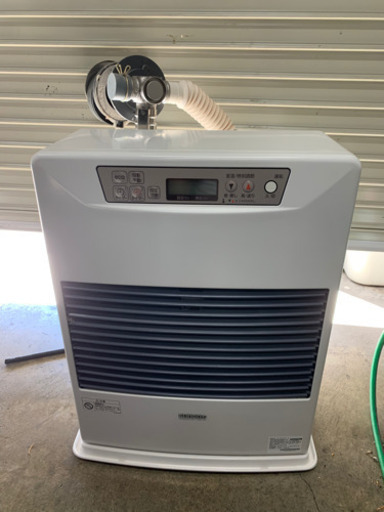 y887 サンポット　2016年　FF-5210TL FF式石油ストーブ　FF式ストーブ　FFストーブ　Sunpot 暖房