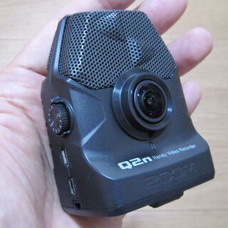 ZOOM ズーム ハンディビデオレコーダー Q2n