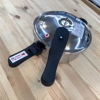 アサヒ軽金属 2.5L圧力鍋