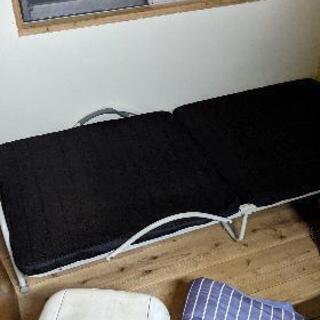 【無料】折り畳み式シングルベッド‼️