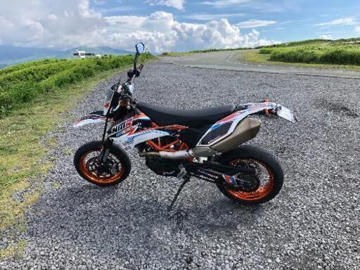 KTM６９０SMCR