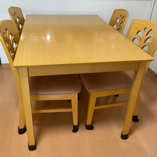 【ネット決済】4人掛けダイニングテーブル