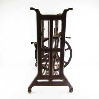 QB5462 SAN-NICHI サンニチ ミシン脚 昭和 レトロ 足踏み 鉄製 鉄脚 リメイク テーブル脚 ヴィンテージ 中古 DIY 作業台 中古 QB5462 SAN-NICHI サンニチ ミシン脚 昭和 レトロ 足踏み 鉄製 鉄脚