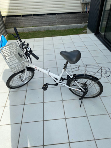 20インチ　折り畳み自転車　カゴ　荷台付き