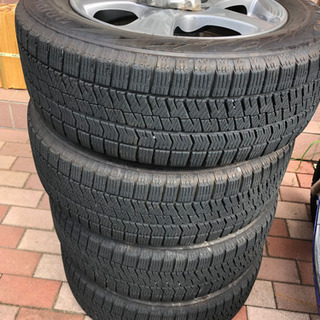 ブリヂストン　スタッドレス　アルミ付き　16インチ　美品