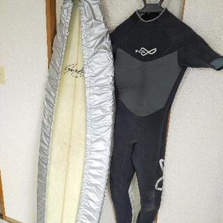 【ネット決済】サーフィン　サーフボード＆ウェットスーツ