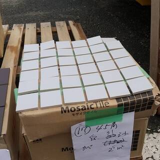 4 5 角タイル壁用白31シート約2 5 程度 中村タイル商会 次郎丸のその他の中古あげます 譲ります ジモティーで不用品の処分