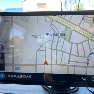 ほぼ新品】ポータブルカーナビ（フルセグTV付き）