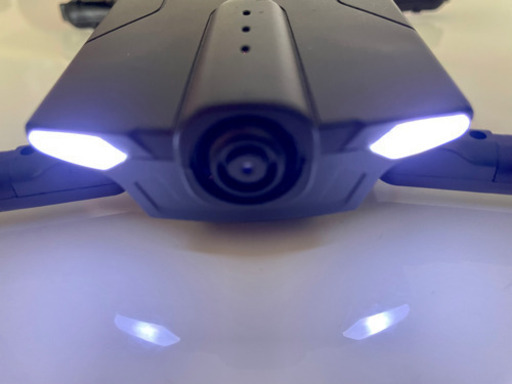 小型　ドローン　スマホ操縦可能タイプ