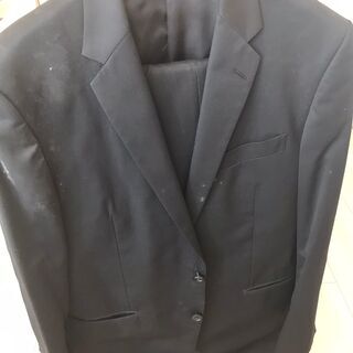 【無料】スーツ　黒　ブラック