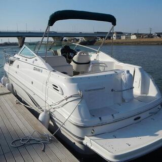 プレジャーモーターボートで、ダイビング、釣りなどでお楽しみください。