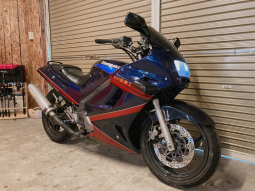 カワサキ　ZZR250 配送可能　支払いは現金or振り込みも可能