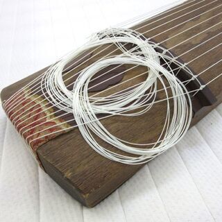 和楽器 琴 13弦 全長182cm 弦楽器 お琴 本体 琴柱 琴爪 猫足・琴台