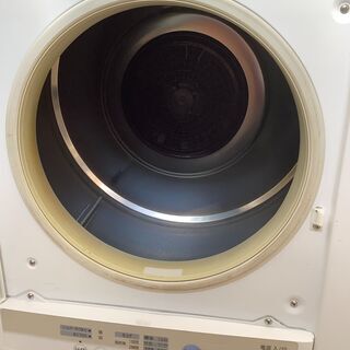 SHARP/シャープ 衣類乾燥機 乾燥容量5.5kg KD-55F-W ホワイト 2015年製【