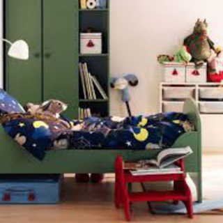 IKEA TROGEN イケヤこども用伸縮ベッド ➕ 専用マットレス