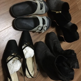 【ネット決済・配送可】ブーツ、サンダルセット