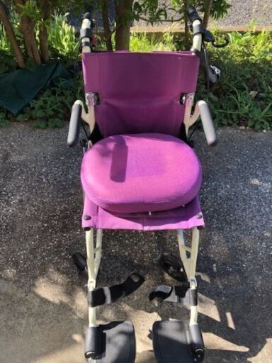 値下げ　折り畳み車いす