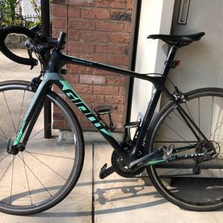 ジャイアント　TCR フルカーボン