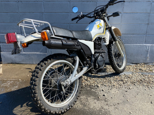 ☆XT200☆本格オフロードバイク^_^軽量ボディ+200ccエンジン ☆XT200☆本格オフロードバイク^_^軽量ボディ+200ccエンジン