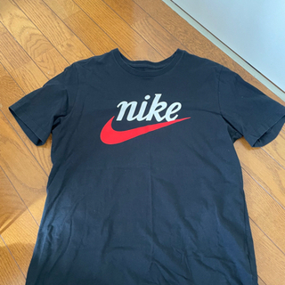 NIKE tシャツ