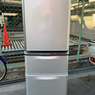 ファミリータイプ?冷凍冷蔵庫?配達出来ます