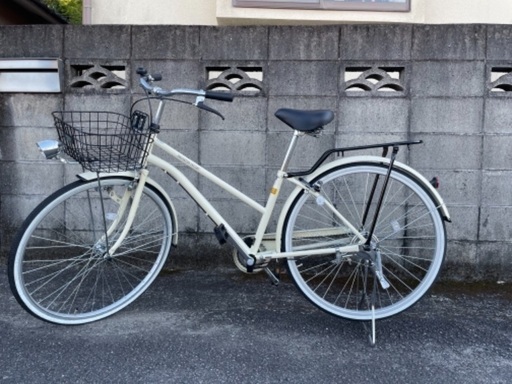 自転車 ほぼ新品9000円 値下げ可能