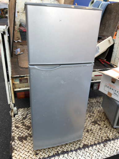 シャープ冷蔵庫　118L 2015年式
