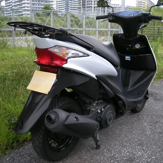 スズキ アドレス V125S ホワイト 2016年型 低走行 ワンオーナー車