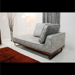 ※現在購入できません✨高級✨新品 未使用✨ラグジュアリーモダン・ソファー・スムーステック・シェーズロングソファー✨クッション２つ付