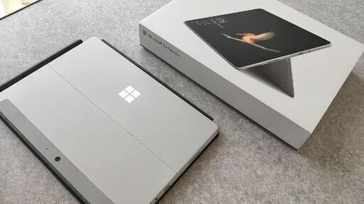 Surface Go / サーフェス ゴー RAM8GB 【Surface pen付属】