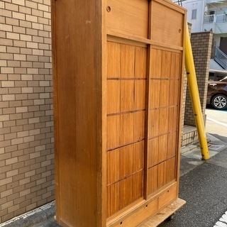 ◎お値下げ可しました‼️ 逸品貴重水屋箪笥置水屋銅製落とし水屋棚茶箪笥収納棚食器棚煎茶道具飾り棚店舗什器時代箪笥抽斗和家具白木総杉材?