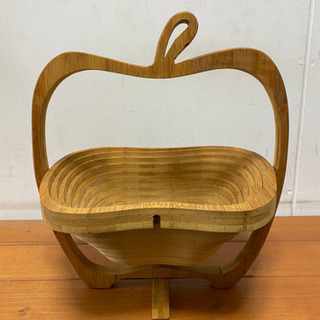 りんごモチーフ小物入れ　折り畳み式