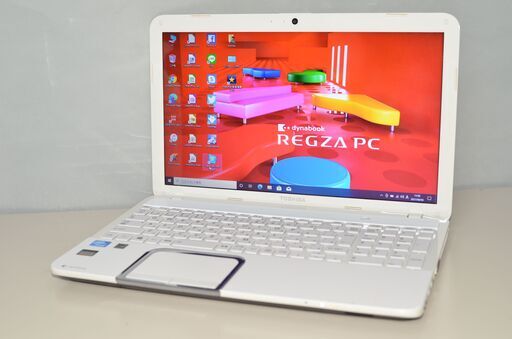 最新Windows10+office 新品爆速SSD256GB 東芝dynabook T552/36GW CELERON/メモリ4GB/カメラ/15.6インチ/ブルーレイ/HDMI/便利なソフト多数