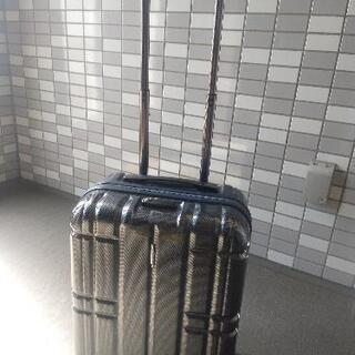 機内持ち込み可 スーツケース