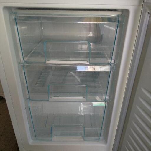 スリム型ちょっと大きめ２ドア冷蔵庫