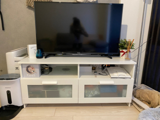 【9/2 or 3引取に来れる方限定】Hisense 43型 テレビ \u0026 IKEAテレビ台