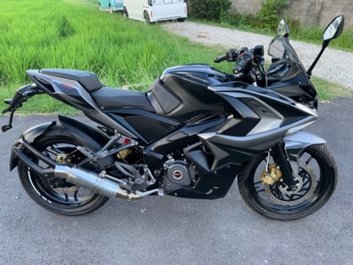 希少‼️バジャージパルサー‼️RS200‼️美車カスタム車両。