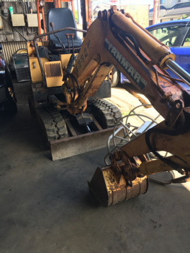 ミニユンボ ヤンマー YB10 1トンクラース