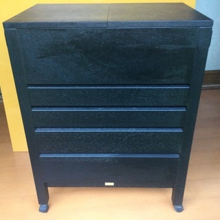 Holbein ホルベイン画材 キャビネット 油絵制作に