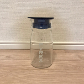 PYREX パイレックス 耐熱ガラス ピッチャー 冷水筒 600...