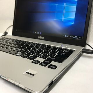 快速PCノートパソコン 富士通 P936 PK65の通販はau PAY マーケット 
