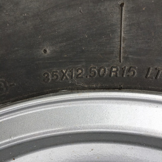 ランクル40 60 70等　オーバーフェンダー付きワイド車用！四駆タイヤ　ランドクルーザー