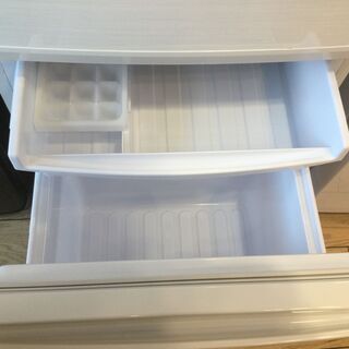 安心6カ月保証付】2ドア冷蔵庫 SHARP SJ-D14D-W 2018年製 137L 【