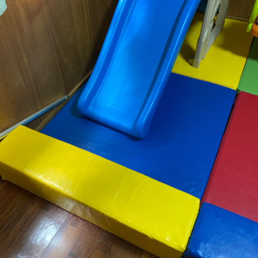 キャンセル待ち！大型遊具 室内使用 マット付き！