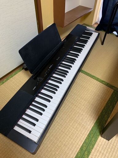 電子ピアノ　CASIO