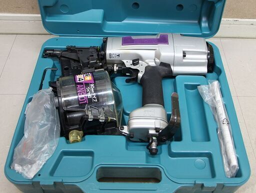 makita マキタ 90mm エア 釘打機 AN901 常圧 大工道具 (D4193kyxY)