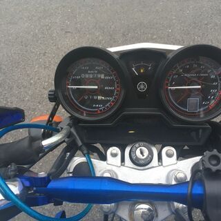 ヤマハ　YBR125