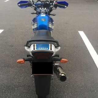 ヤマハ　YBR125