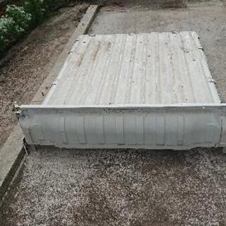 軽トラ キャリー 荷台 トラック