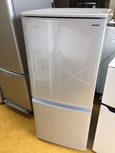 SHARP シャープ　2ドア冷蔵庫 2018年製 SJ-D14D-S 137L ノンフロン冷凍冷蔵庫